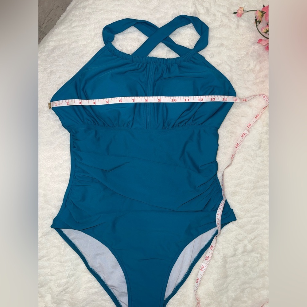 NWT Teal Crossback One-Piece Swimsuit — Supportive Ruched Front Size S - Picture 3 of 7